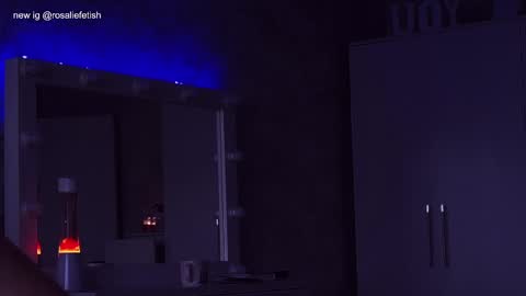 Snapshot of rosaliefetish chatting on February 2025 09:52:01 AM Rosalie online show from February 2025 09:52:01 AM