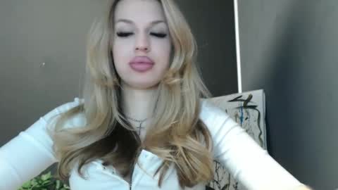 Rosalina online show from May 2026 04:26:01 PM