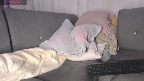 Snapshot of rosalynda_collen chatting on November 2025 05:43:01 AM daniela garcia online show from November 2025 05:43:01 AM