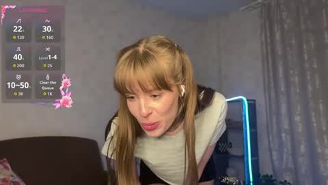 RoosaMoore online show from March 2026 02:51:01 PM