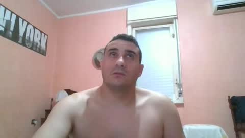 Snapshot of rosario1212 chatting on November 2025 01:04:02 AM Rosario online show from November 2025 01:04:02 AM