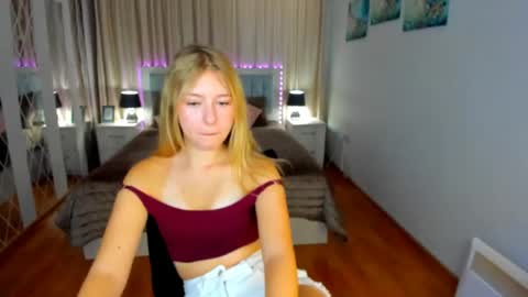 RosaRising online show from June 2026 05:32:02 AM
