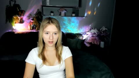 RosaRising online show from June 2026 09:23:02 AM