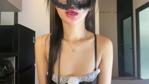 rose_ah online show from March 2026 04:42:02 AM