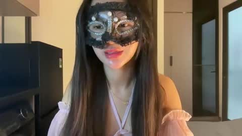 rose_ah online show from April 2026 07:25:02 AM