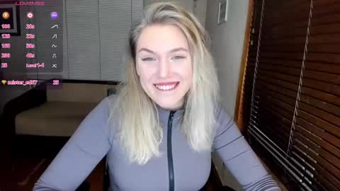 Rose but u can call me princess online show from December 2024 08:07:02 PM