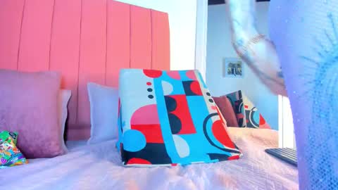 Snapshot of rose_thompson19 chatting on January 2026 07:11:01 PM Rosse online show from January 2026 07:11:01 PM