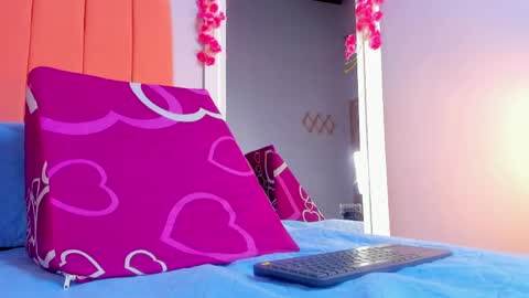 Rosse online show from April 2026 07:09:02 PM