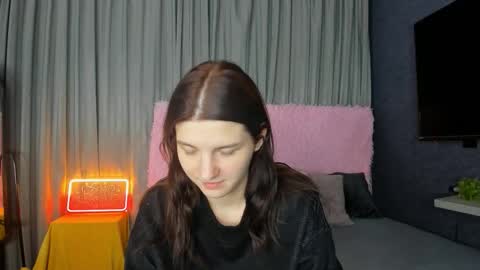 Florin online show from December 2025 06:38:01 PM