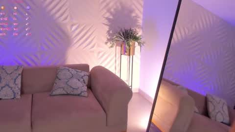 Rose  online show from March 2025 12:10:02 AM