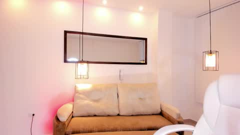 Snapshot of rosel_rouge chatting on January 2026 07:30:01 PM ROSEL online show from January 2026 07:30:01 PM