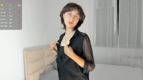 Aneta online show from June 2026 01:11:02 AM