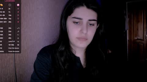 Rose online show from December 2024 01:19:02 PM