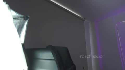 Lyla OF roselinedior online show from November 2025 11:54:01 AM