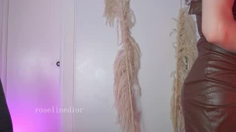 Lyla OF roselinedior online show from January 2026 02:22:02 PM