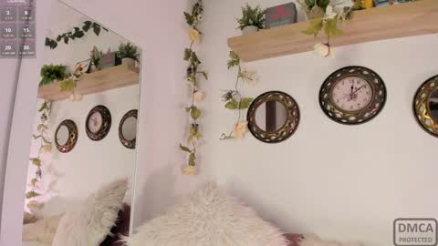 Snapshot of rosemary_rain chatting on January 2025 01:21:01 AM Stephani online show from January 2025 01:21:01 AM