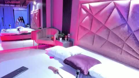 Snapshot of rosetemple chatting on October 2025 06:21:02 AM Rose online show from October 2025 06:21:02 AM