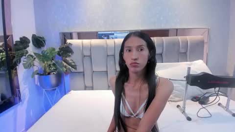 Snapshot of rosetemple chatting on November 2025 04:44:02 AM Rose online show from November 2025 04:44:02 AM