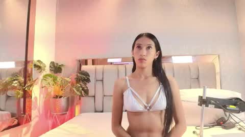 Snapshot of rosetemple chatting on February 2026 04:49:02 AM Rose online show from February 2026 04:49:02 AM