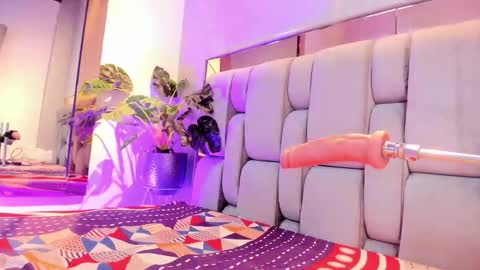 Snapshot of rosetemple chatting on February 2026 05:30:02 AM Rose online show from February 2026 05:30:02 AM