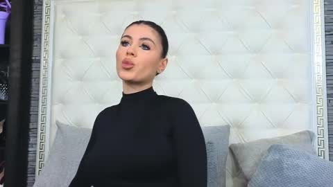 Gabriela online show from January 2026 07:57:01 AM