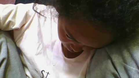 rosia685234 online show from October 2025 05:22:02 PM