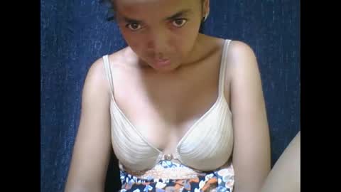 rosia685234 online show from February 2026 02:49:01 AM