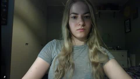 Snapshot of rosie_june chatting on January 2026 07:46:01 AM Rosie online show from January 2026 07:46:01 AM