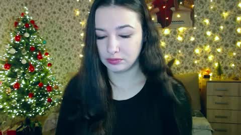 Snapshot of rosierosa chatting on December 2025 03:37:02 AM Rosie is waiting for YOU online show from December 2025 03:37:02 AM