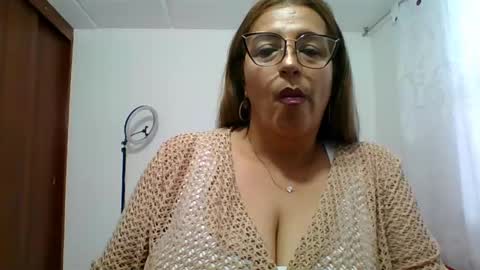 Rossana  online show from February 2025 07:03:01 PM