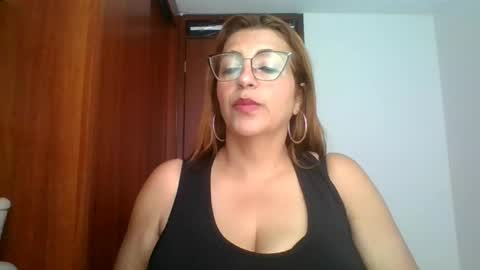 Rossana  online show from May 2026 12:32:02 PM