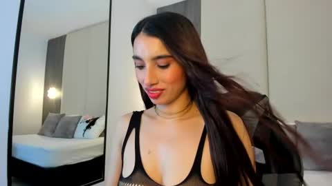 R O S S E online show from July 2026 06:02:02 PM