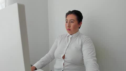 ROSSE DEMOND  online show from February 2026 07:51:02 PM