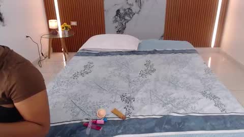 Rossi Hill online show from March 2026 12:11:01 PM