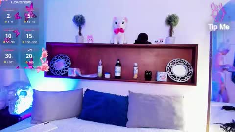 Snapshot of rossiie_hunt_ chatting on February 2026 05:49:02 PM rossiie_hunt_ online show from February 2026 05:49:02 PM