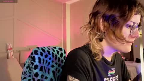 rossiie_hunt_ online show from May 2026 12:24:02 PM