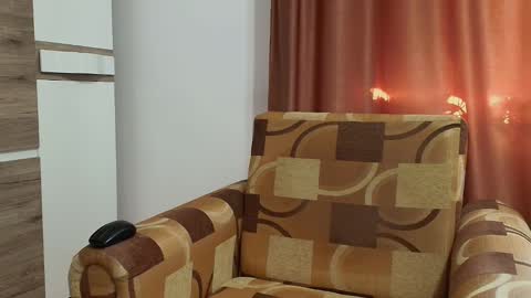 Snapshot of rosswillis7 chatting on September 2025 05:21:01 AM Ross online show from September 2025 05:21:01 AM