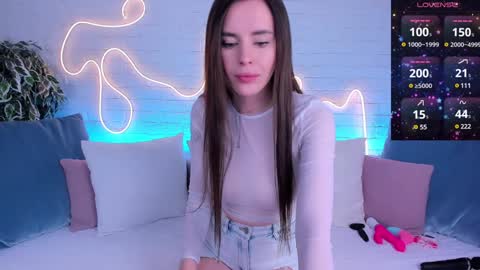 Snapshot of rossy_babe_ chatting on February 2025 03:13:01 AM Rossy online show from February 2025 03:13:01 AM