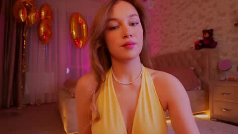 Snapshot of rosyemily chatting on April 2026 12:58:02 PM Hi Im Maria Check my Bio online show from April 2026 12:58:02 PM
