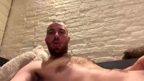 Snapshot of rotteei1 chatting on November 2025 09:25:02 PM rotteei1 online show from November 2025 09:25:02 PM