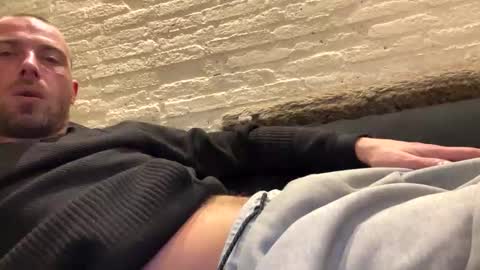 Snapshot of rotteei1 chatting on February 2026 09:22:02 PM rotteei1 online show from February 2026 09:22:02 PM