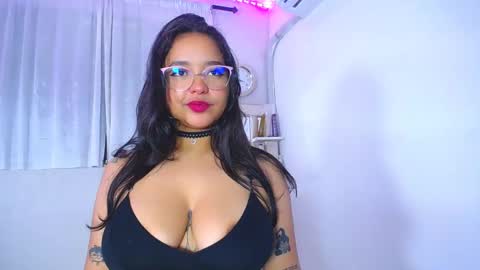 rous_25 online show from December 2024 12:41:01 PM
