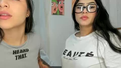 Snapshot of rous_and_sweet chatting on October 2025 02:54:01 AM Rous and Sweet online show from October 2025 02:54:01 AM