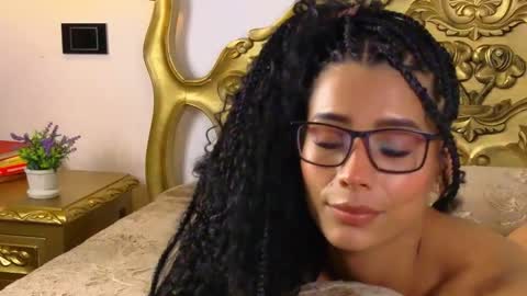 Snapshot of rouse_leon chatting on November 2025 08:52:02 PM Rouse leon online show from November 2025 08:52:02 PM