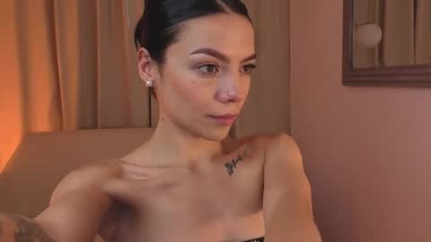 Snapshot of rousee_v chatting on April 2026 04:30:02 PM Rousee online show from April 2026 04:30:02 PM