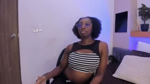 rouselux online show from February 2026 08:20:02 PM