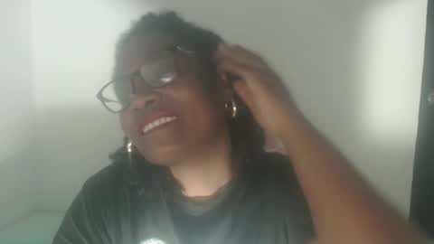 luxa online show from March 2026 11:05:02 PM