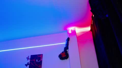 Snapshot of rousrossell_4 chatting on December 2024 01:15:02 AM Call me Rous online show from December 2024 01:15:02 AM