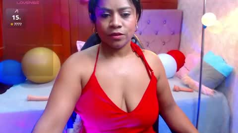 Snapshot of rousse_amber chatting on June 2026 01:48:02 PM amber online show from June 2026 01:48:02 PM