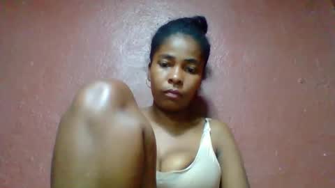 Snapshot of rovaelyah chatting on September 2025 05:18:02 PM rovaelyah online show from September 2025 05:18:02 PM